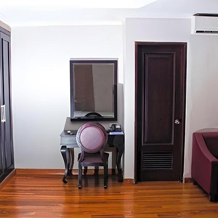 P Hotel Jakarta Eksteriør billede