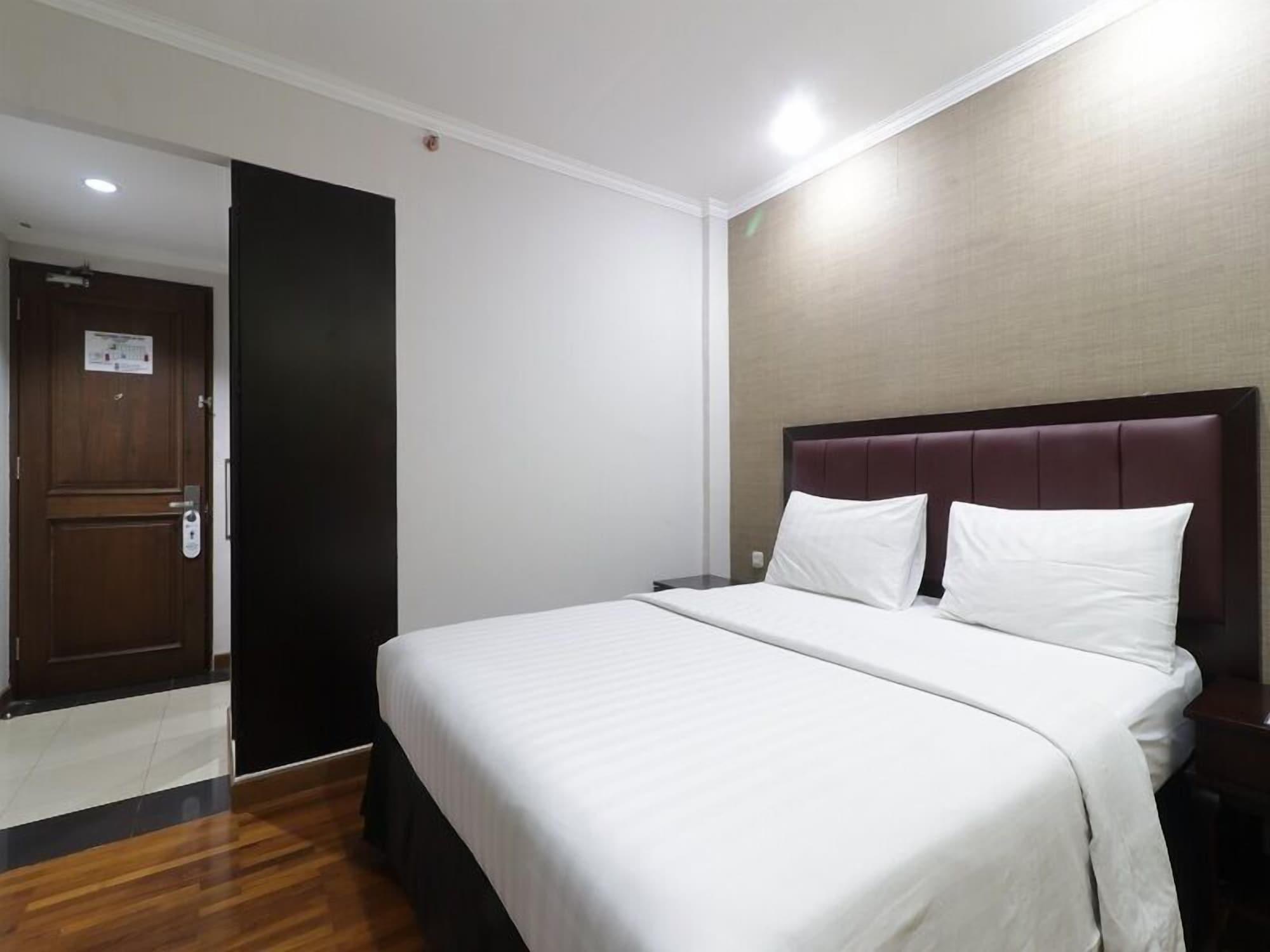 P Hotel Jakarta Eksteriør billede