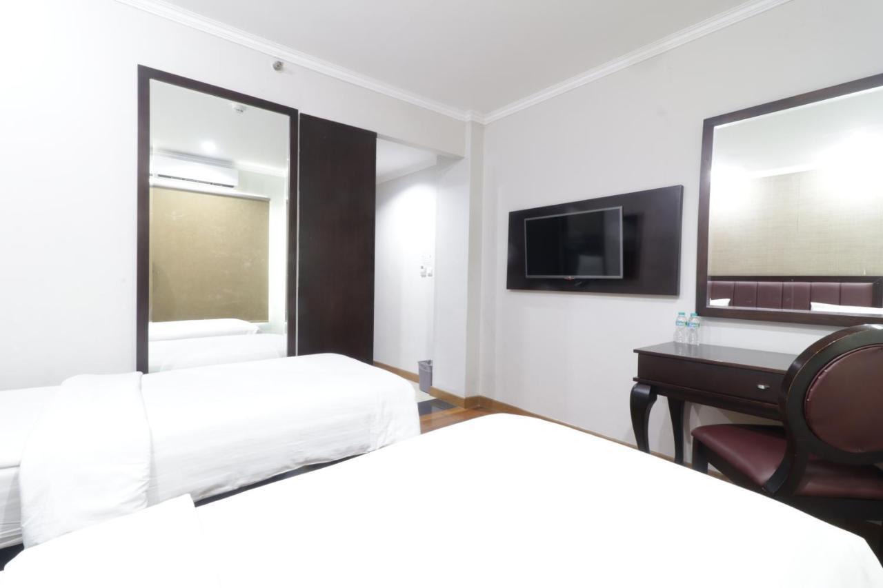 P Hotel Jakarta Eksteriør billede